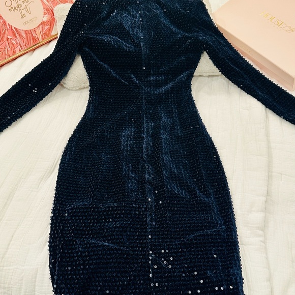 House of CB Navy Sequinned Long Sleeve Dress XS - Picture 9 of 16